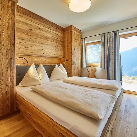 Mountain Chalet Ederalm Chalet Saalbach-Hinterglemm